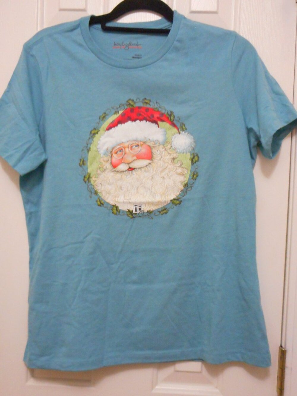 Mary Engelbreit Santa tshirt szL ( adult M, junior's L) NOS